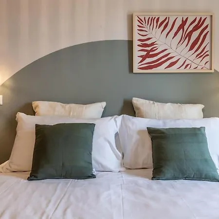 Dafne Rooms Un Soggiorno Energico E Pieno Di Vita Rome Exterior photo